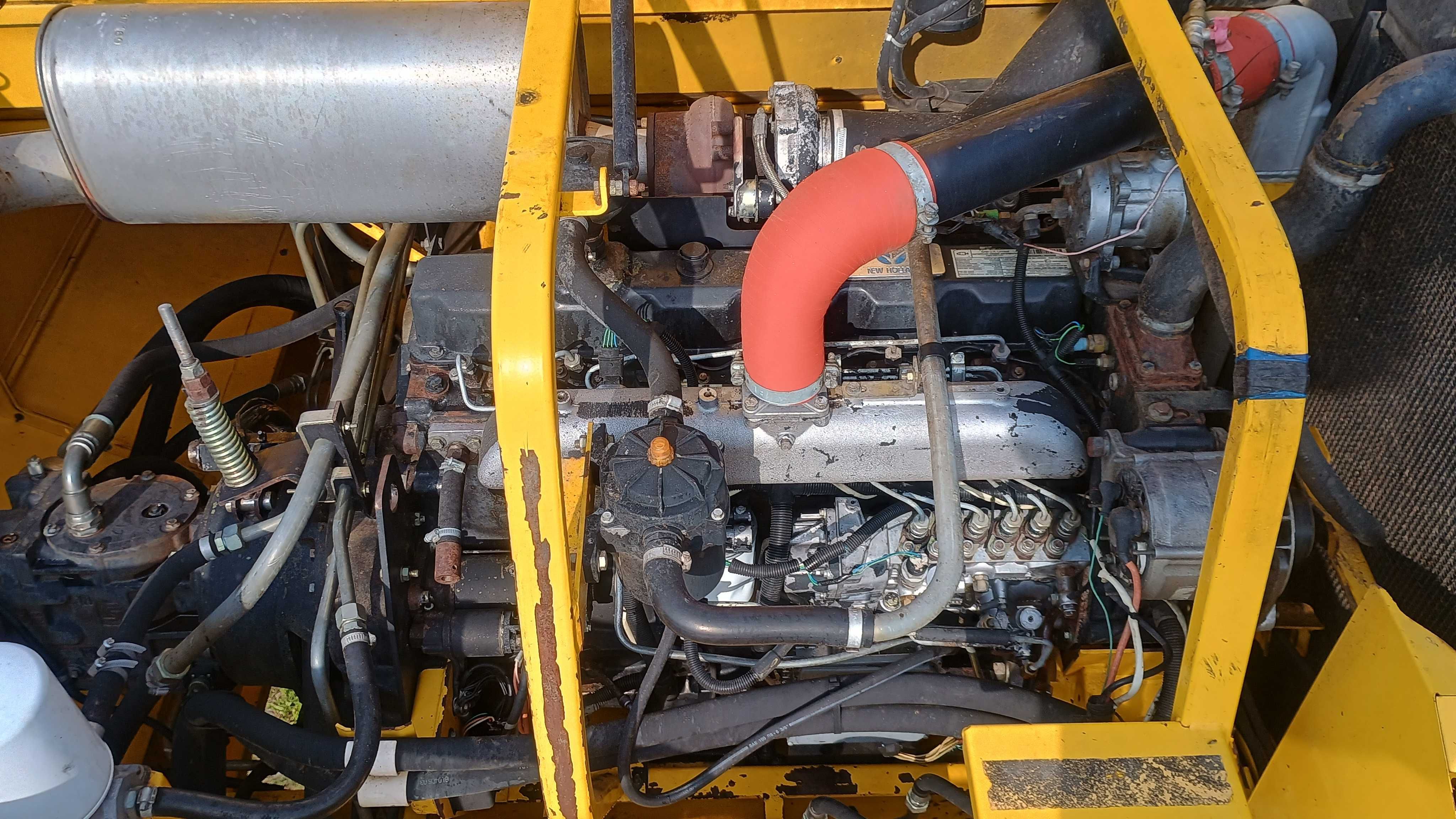 комбайн NEW HOLLAND TX68