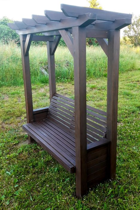 Plac, huśtawka, wyroby ogrodowe z drewna