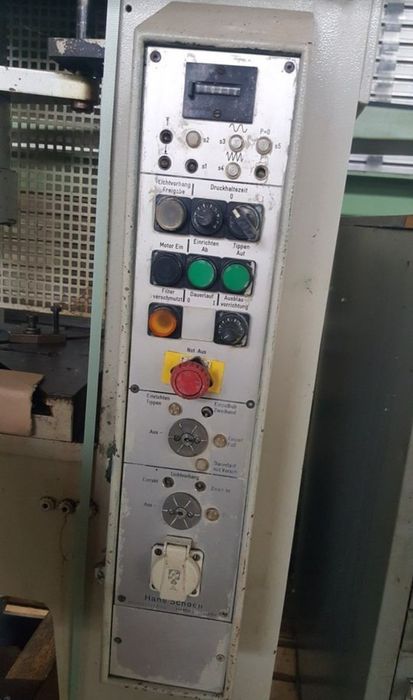 Hans schoen TES 200kN prasa hydrauliczna niemiecka