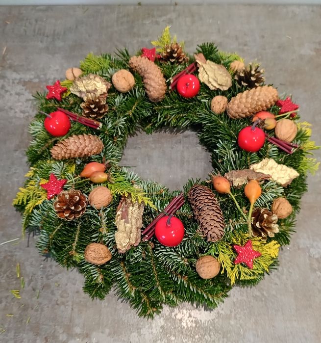 Wianek świąteczny, na drzwi, na stół