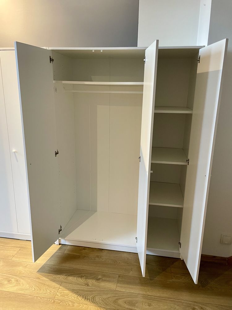 Szafa IKEA KLEPPSTAD 3 drzwiowa