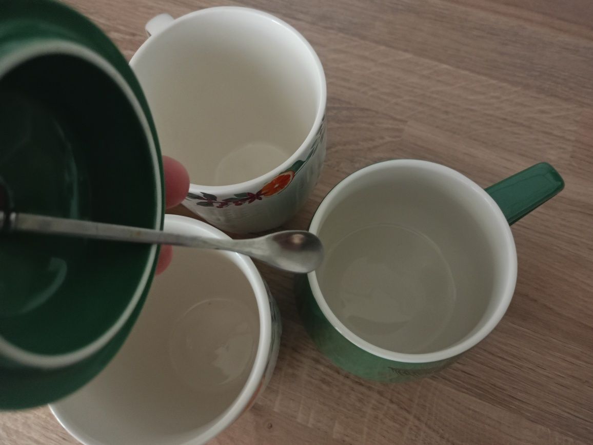5 kubków jesienno zimowych świątecznych sweterkow
