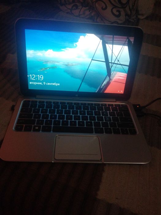 Ноутбук HP Envy x2