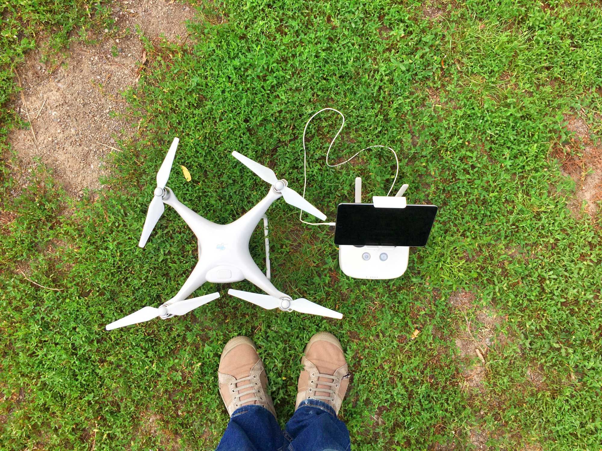 Продам квадрокоптер, дрон, DJI Phantom 4!
