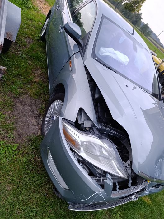 Sprzedam Ford Mondeo MK4 2.0 CDTI Po kolizji