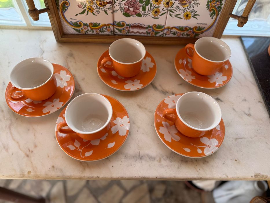 Conjunto de chávenas