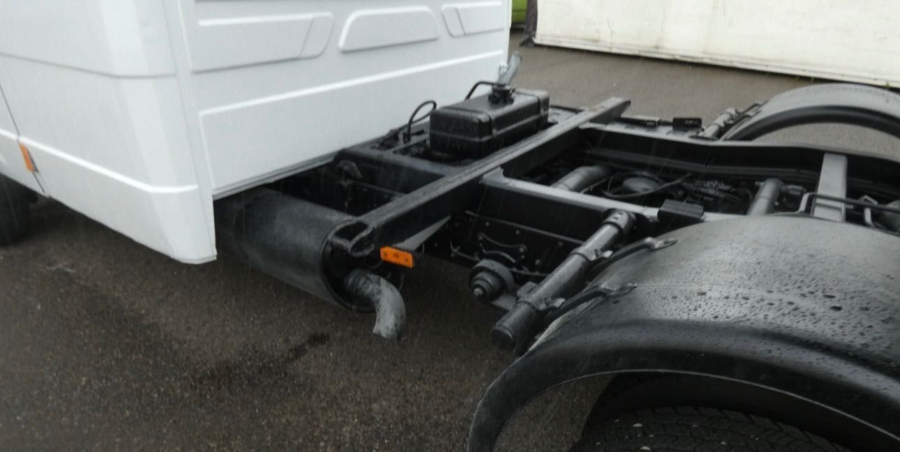 Mercedes Vario Tribasculante