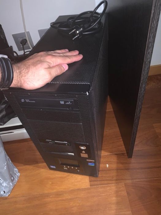 Computador (Torre) I5 3330 Gamer 8GB RAM SSD 256 + HDD 500 GTX 750TI