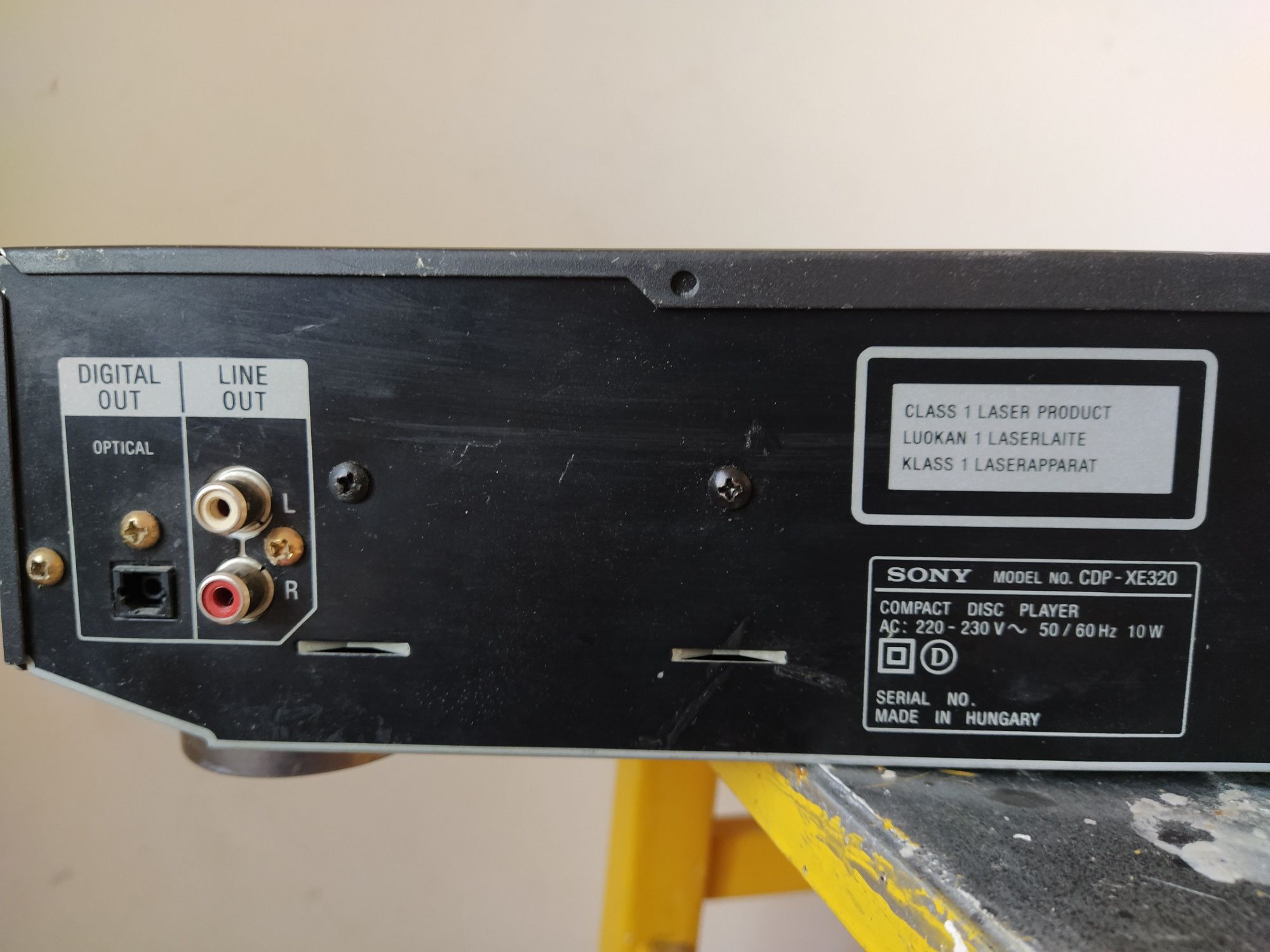Sony CXP-XE320.Lata 90'te w pełni sprawny