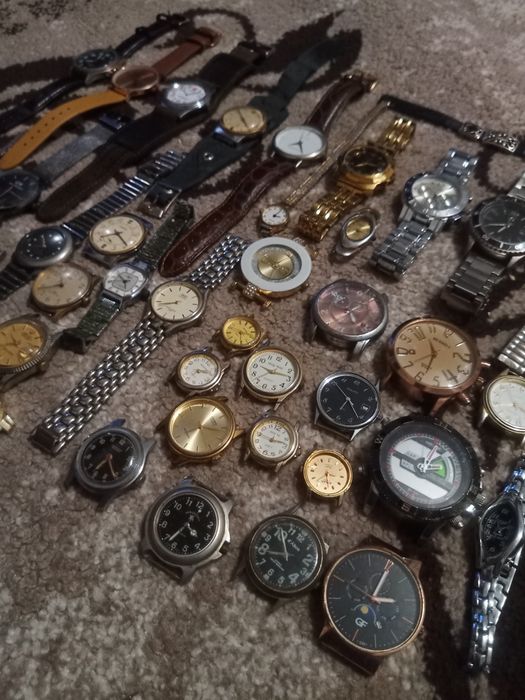 Набір годинників на запчастини і робочі