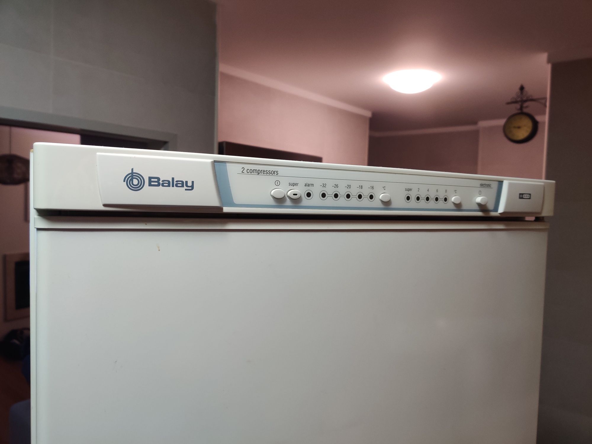 Frigorífico Balai 2 compressores (congelador avariado)