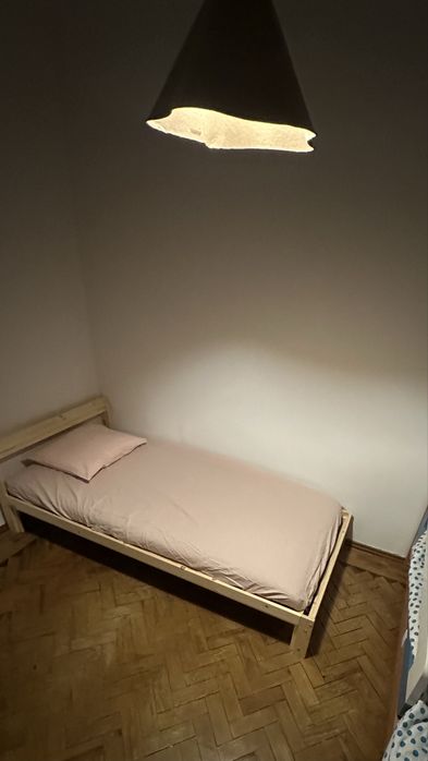 Cama solteiro seminova