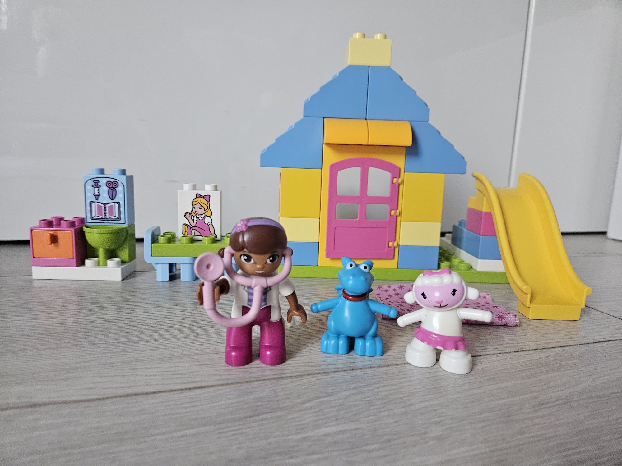 Lego duplo 10606 klinika dla pluszaków doktor Dosia
