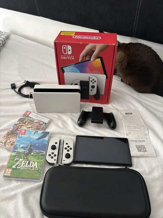 Nintendo Switch OLED Branca