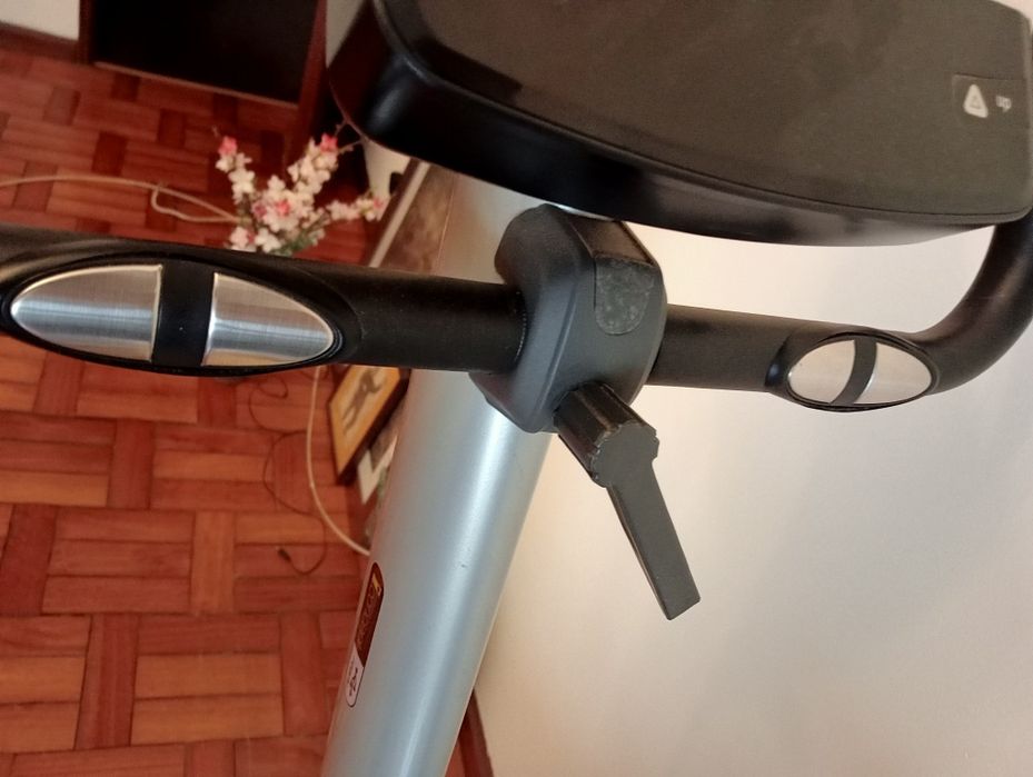 Bicicleta estática BH nexop