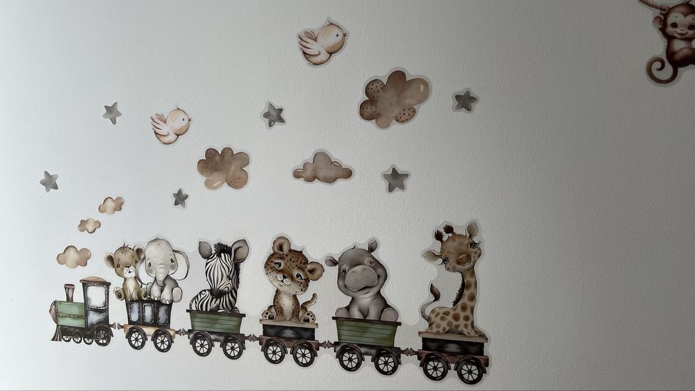 Naklejki na scianę z motywem dla dzieci