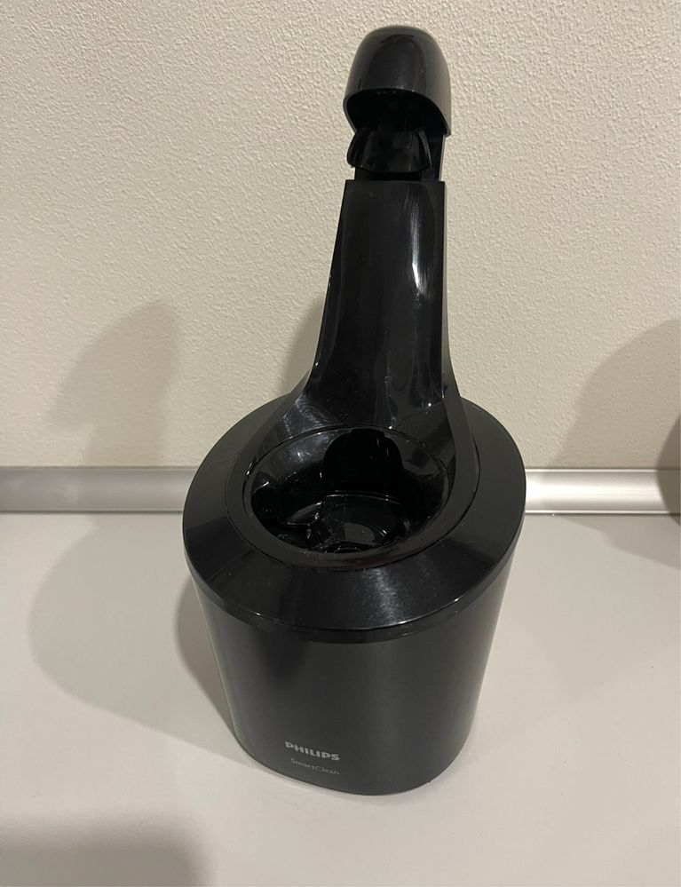 Stacja czyszcząca do golarki Philips Smart Clean