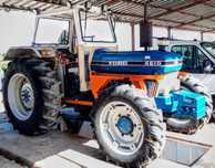 Tractor Ford 4610 carregador frontal