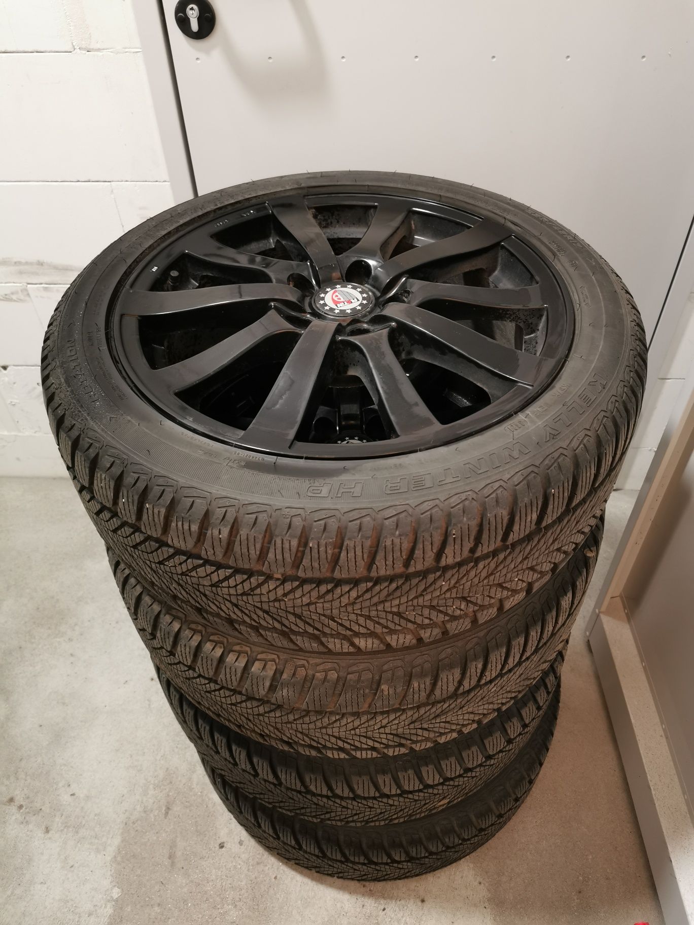 Koła felgi opony Skoda 5x112 225/45/17 zima