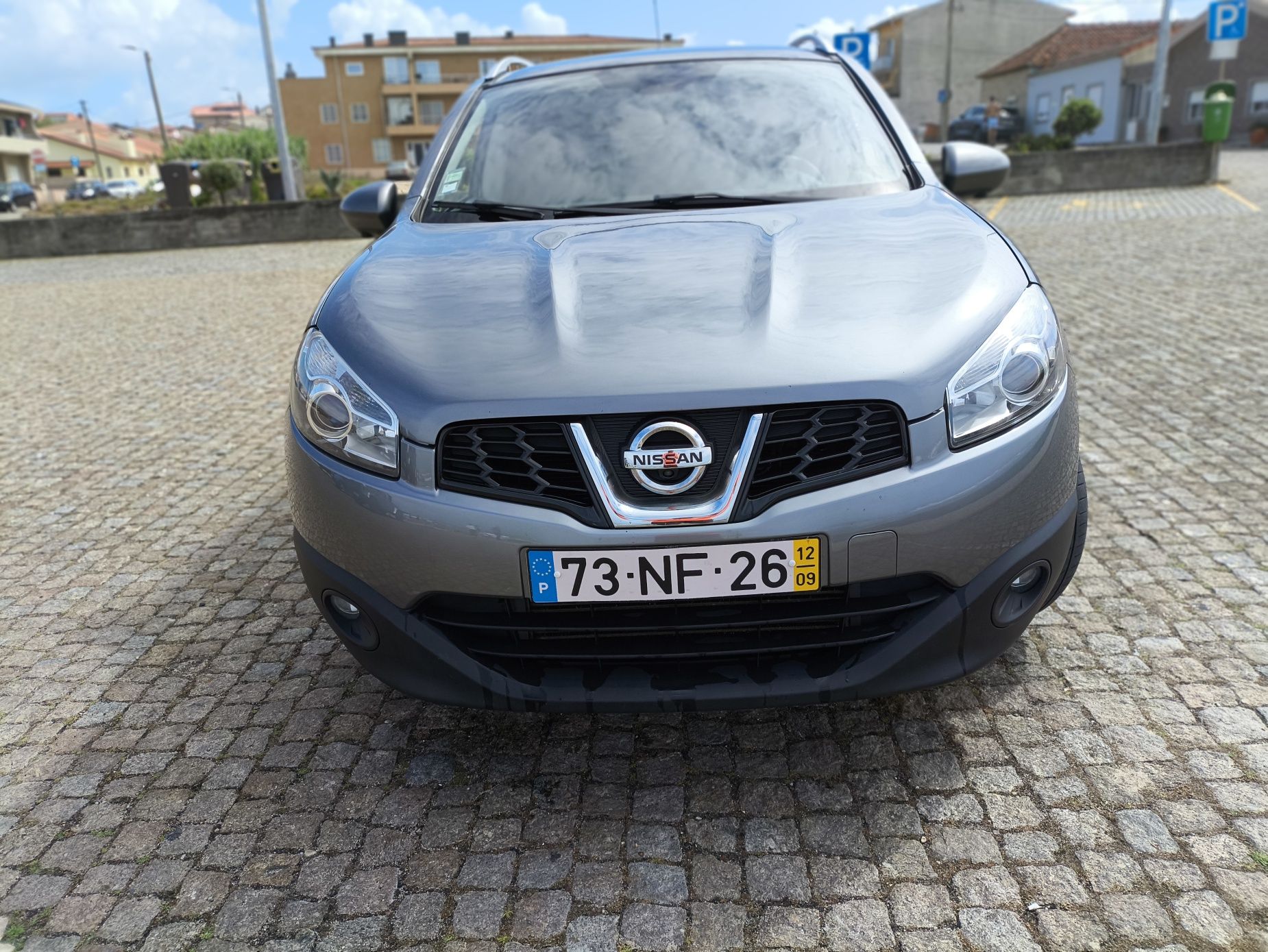 Nissan Qashqai 1.6- 130CV / 18" / Tecto Panorâmico/ GPS