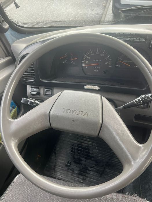 Toyota Optimo 2k Ano 2010 minibus/ autocarro 27 L