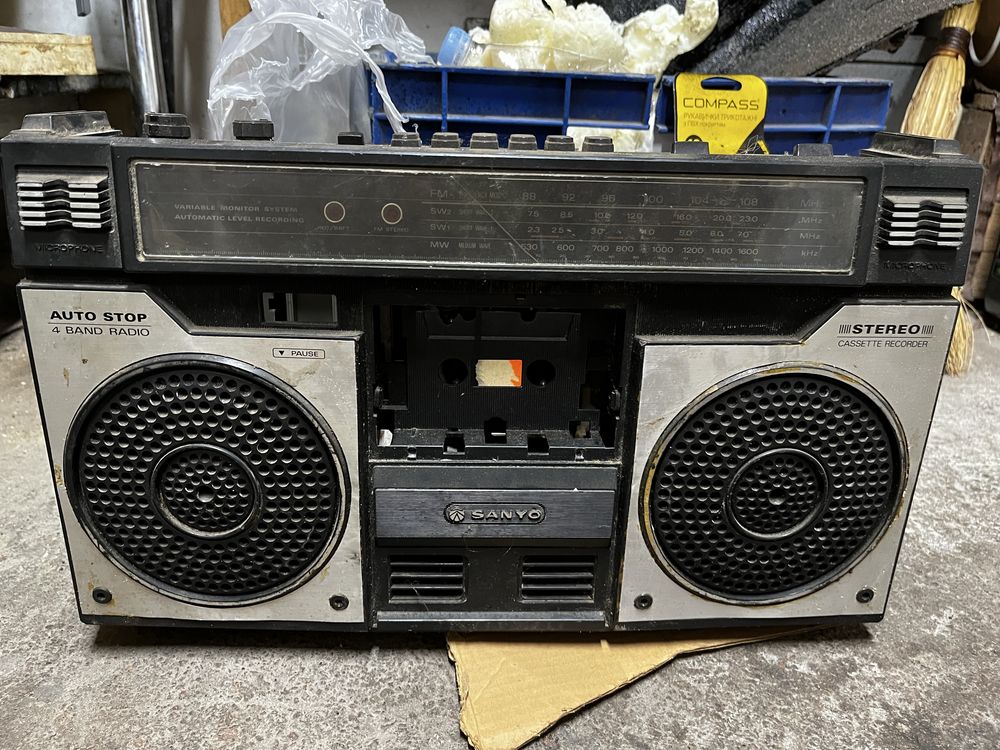 Магнитофон sanyo M4100K