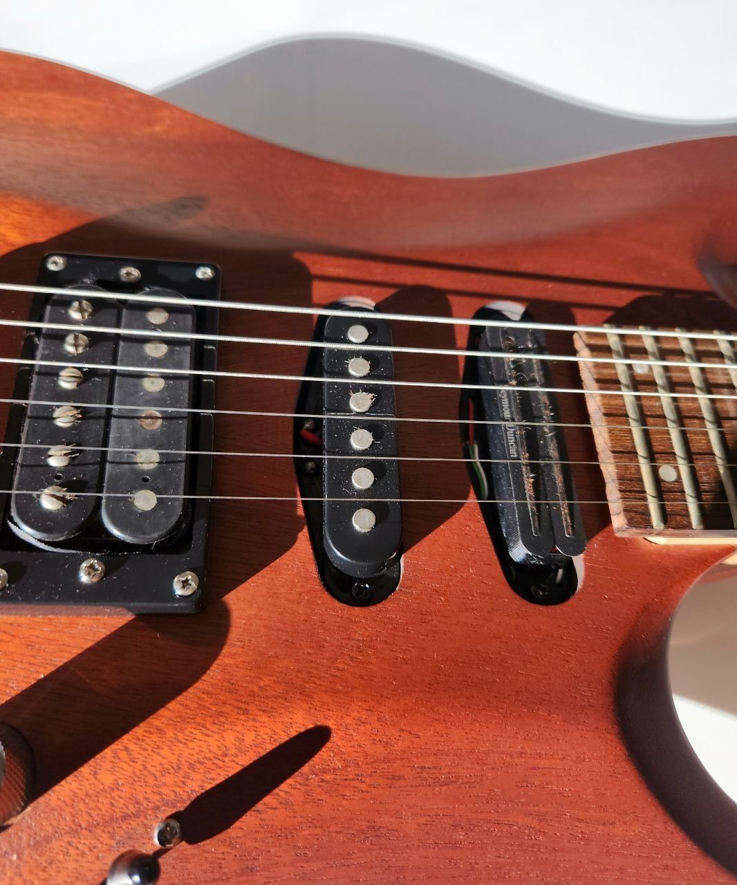 Guitarra J&D by Jack & Danny brothers