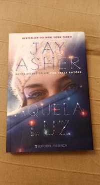 Livro de Jay Asher