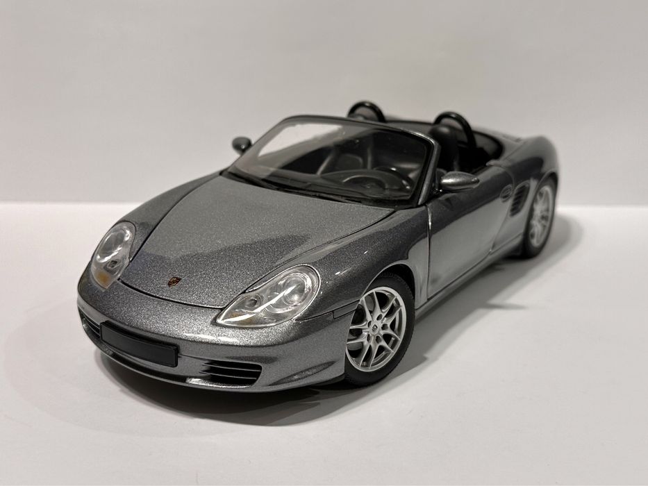 Porsche Boxster 986 cabrio 1:18 Gate (AutoArt)