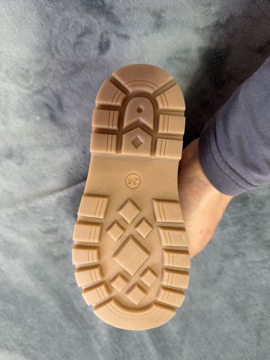 Зимові ботінки для дівчинки 24 розмір(устілка 15 см) Сапожки 24 розмір