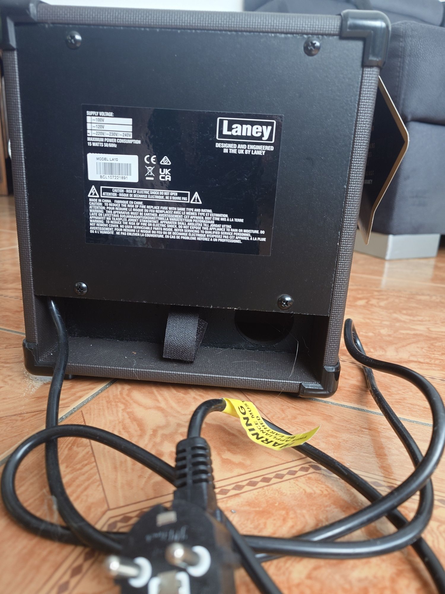Wzmacniacz Wzmacniacz Laney LA10 do gitary akustycznej – jak nowy