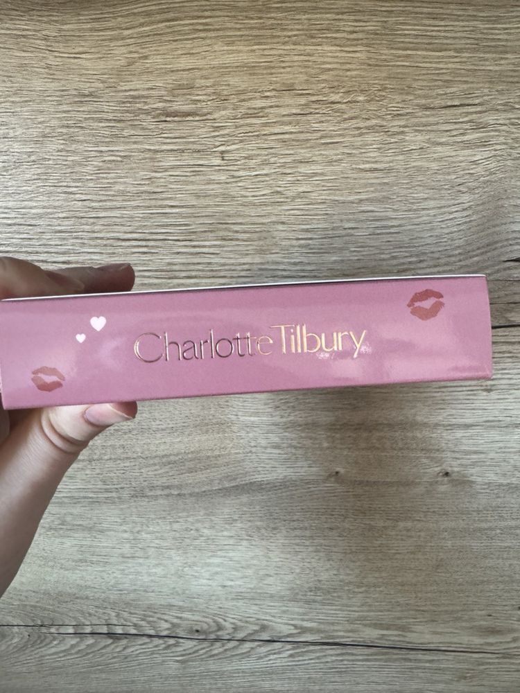 Charlotte Tilbury Pillow Talk Lip Duo Wardrobe Zestaw dla makijażu