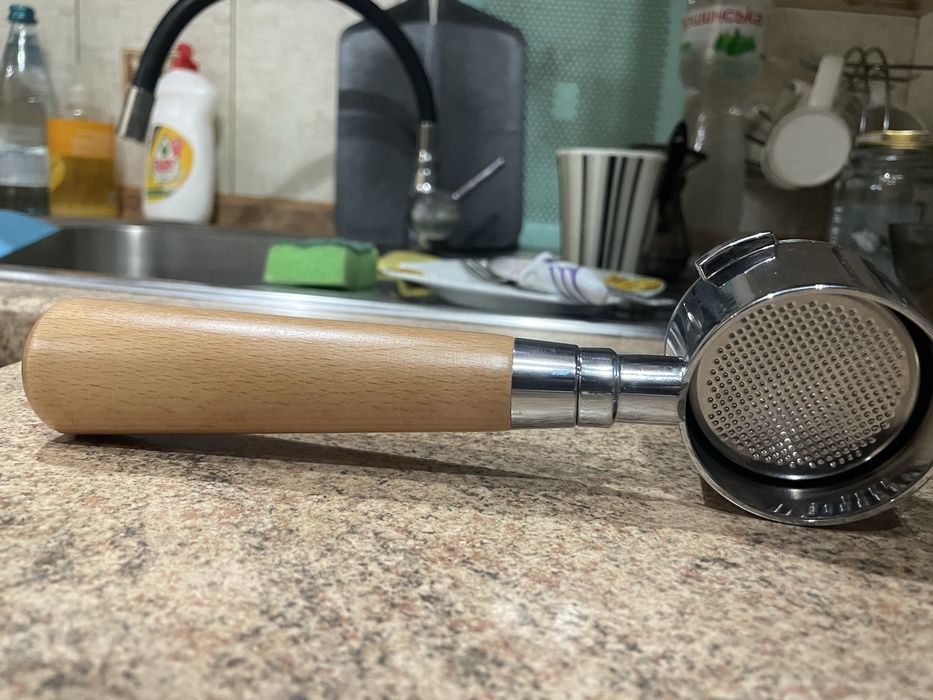 Продам новий холдер(бездонний)51мм+корзина 15-16г