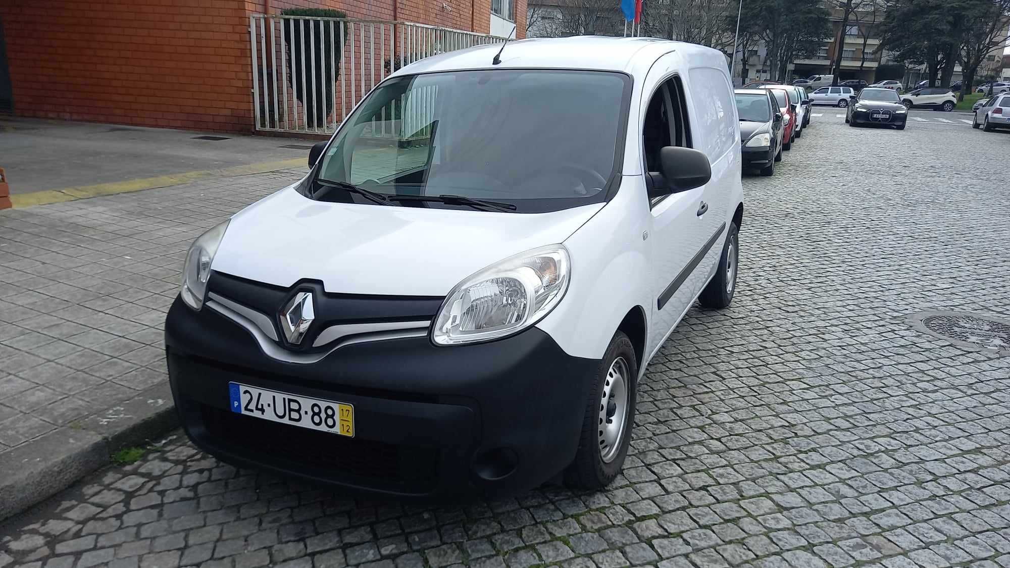 Renault Kangoo Dci 3lugares AC com iva dedutivel incluido no preço