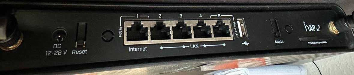 Router Mikrotik hAP ac3
