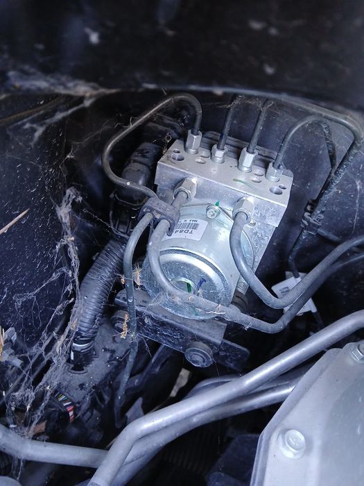 ABS NISSAN Leaf EV (ZE0)