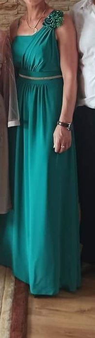 Długa sukienka rozkloszowana