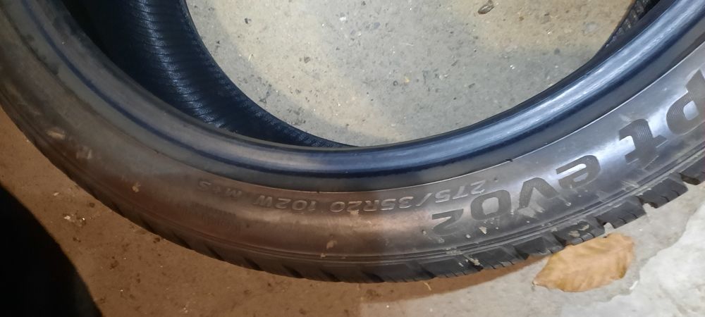 Шины 275 35 20 пара зима