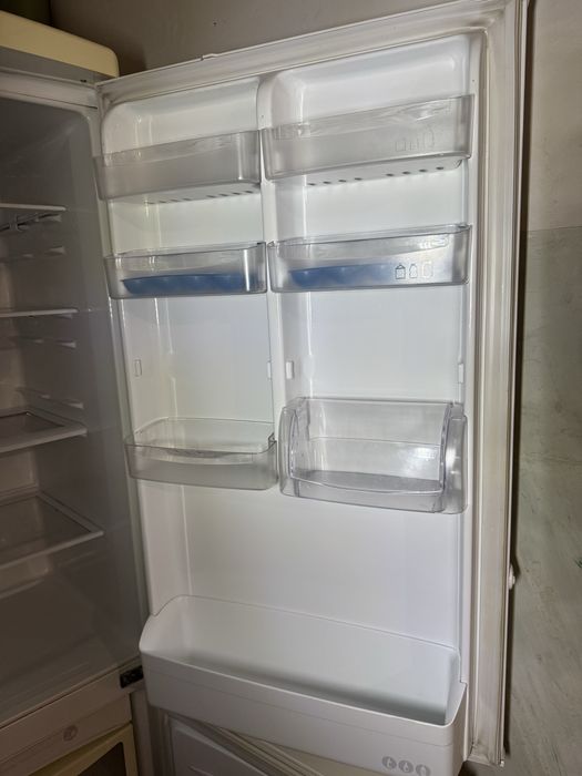 Холодильник LG GR-409GVQA