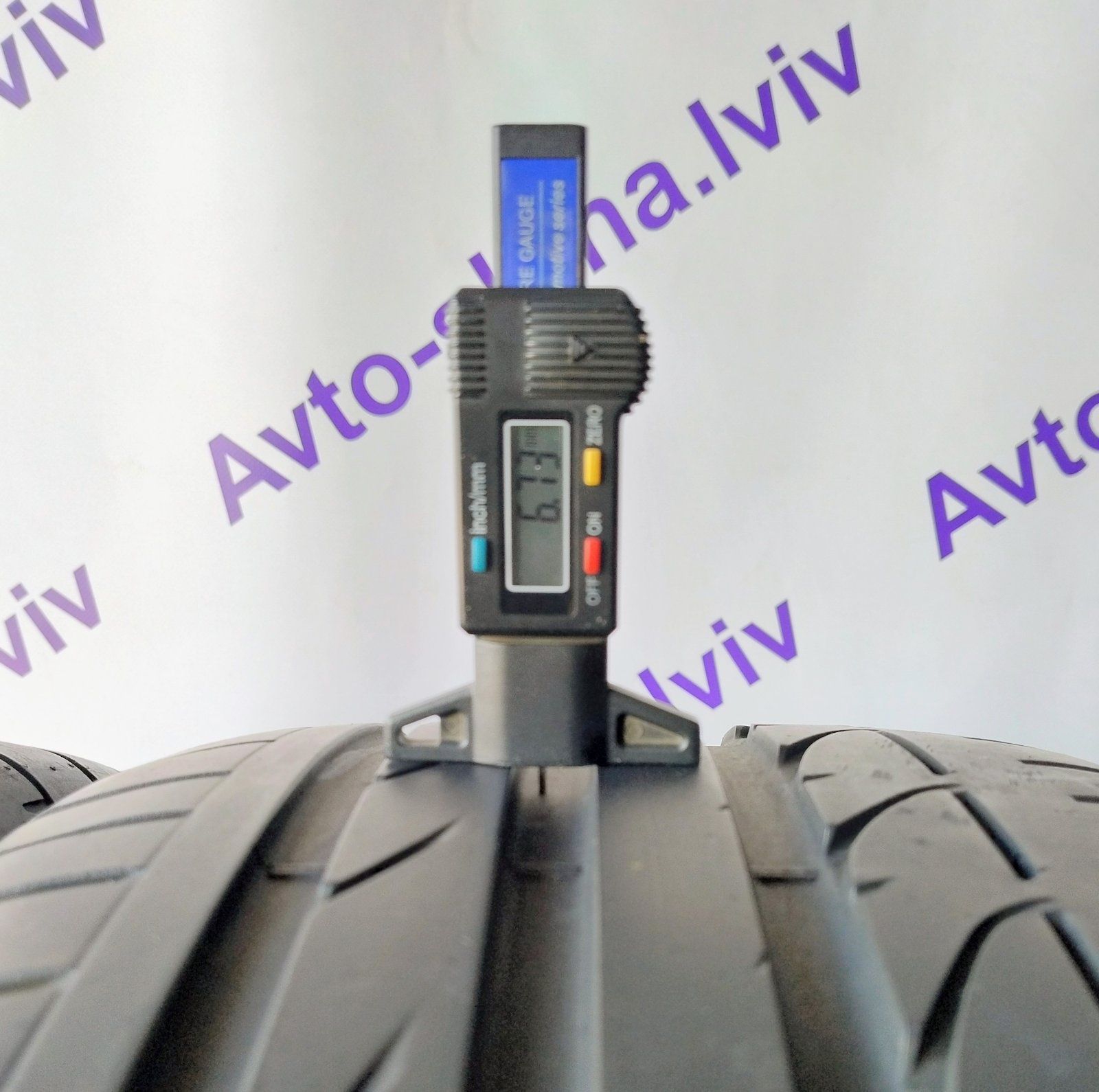 Шини літні R18 255/40 Bridgestone Potenza S001 Run Flat