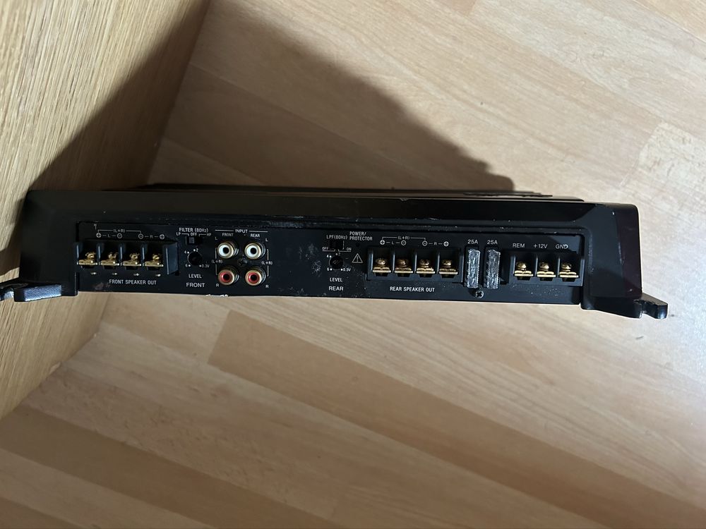 Amplificador para carros