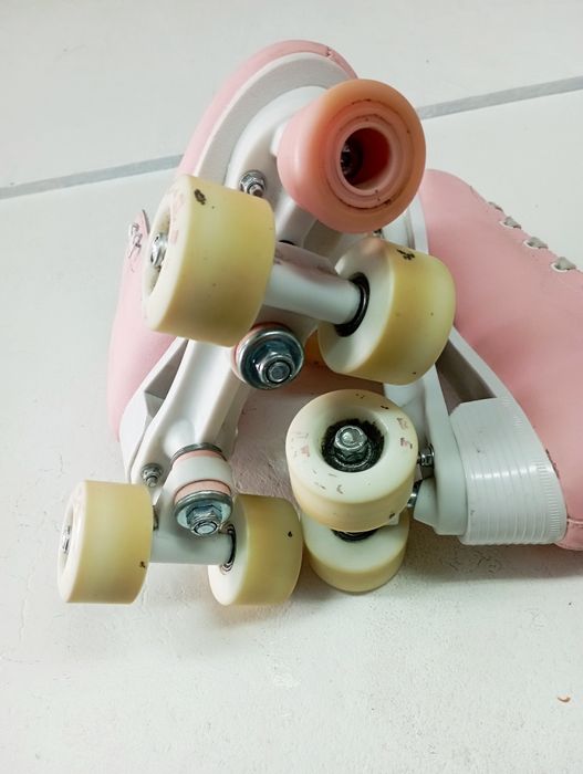 Patins de 4 rodas n.36