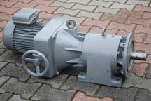 Motoreduktor 2.2kw z regulacją 16-80obr. SEW