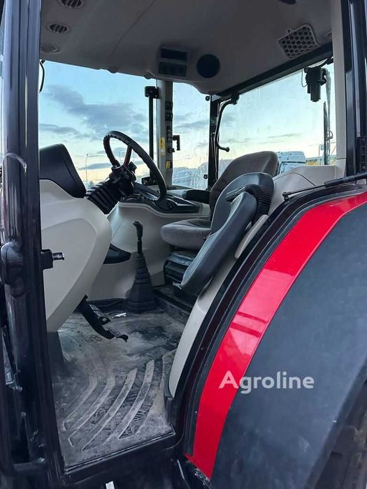 Продам Трактор Massey Ferguson MF6713