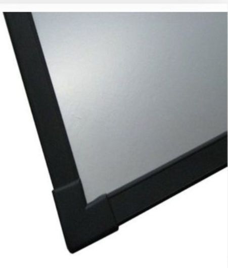 Ecrã curvo para projecção de imagem( MOCOM]