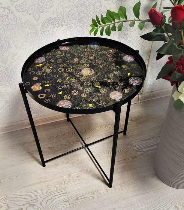 Авторский журнальный, кофейный столик "механизм" эпоксидная смола