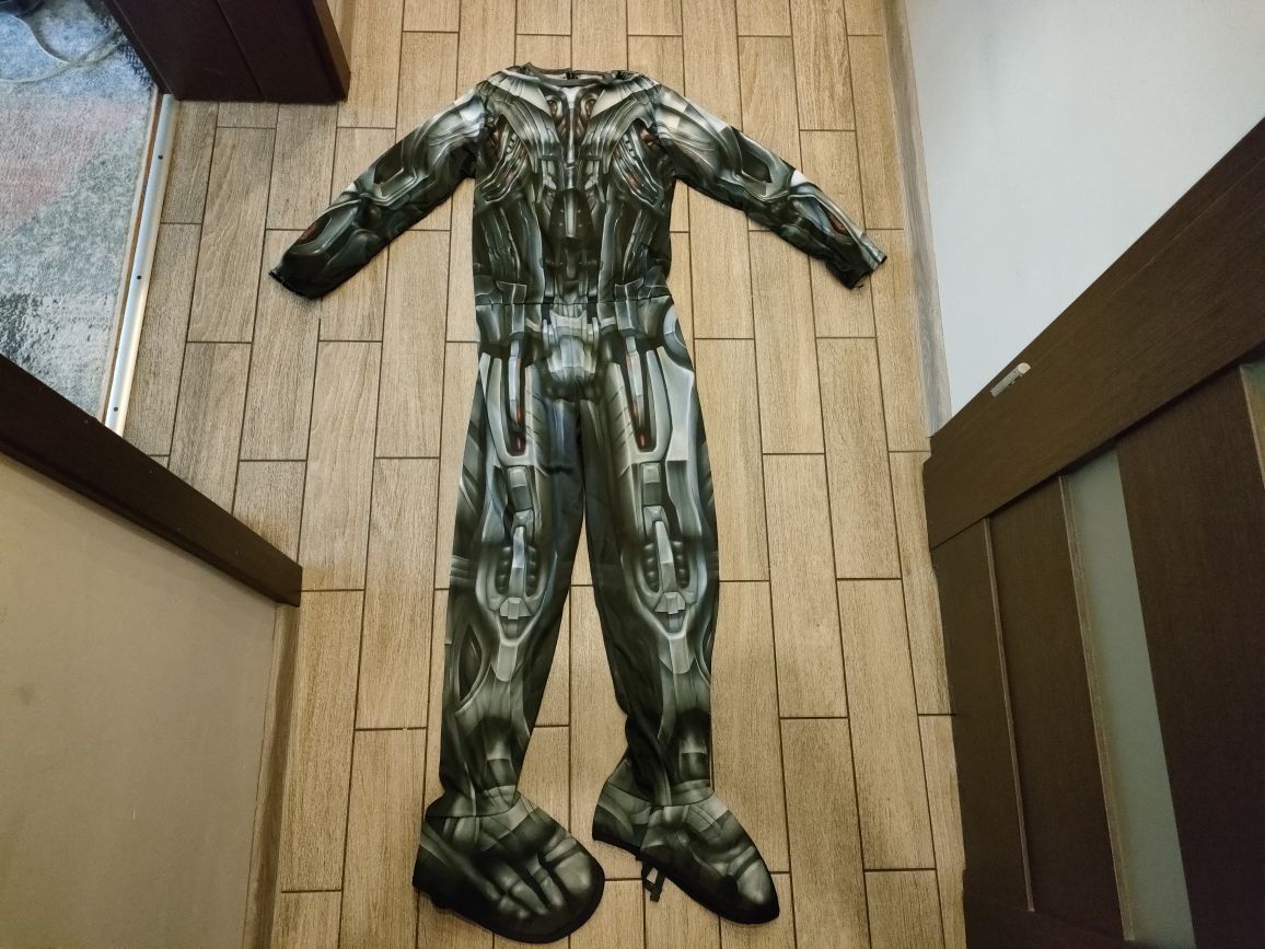 Strój Ultron Marvel Avengers roz.7-9lwt(122-146cm)