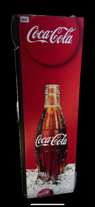 Витринный холодильник Coca Cola