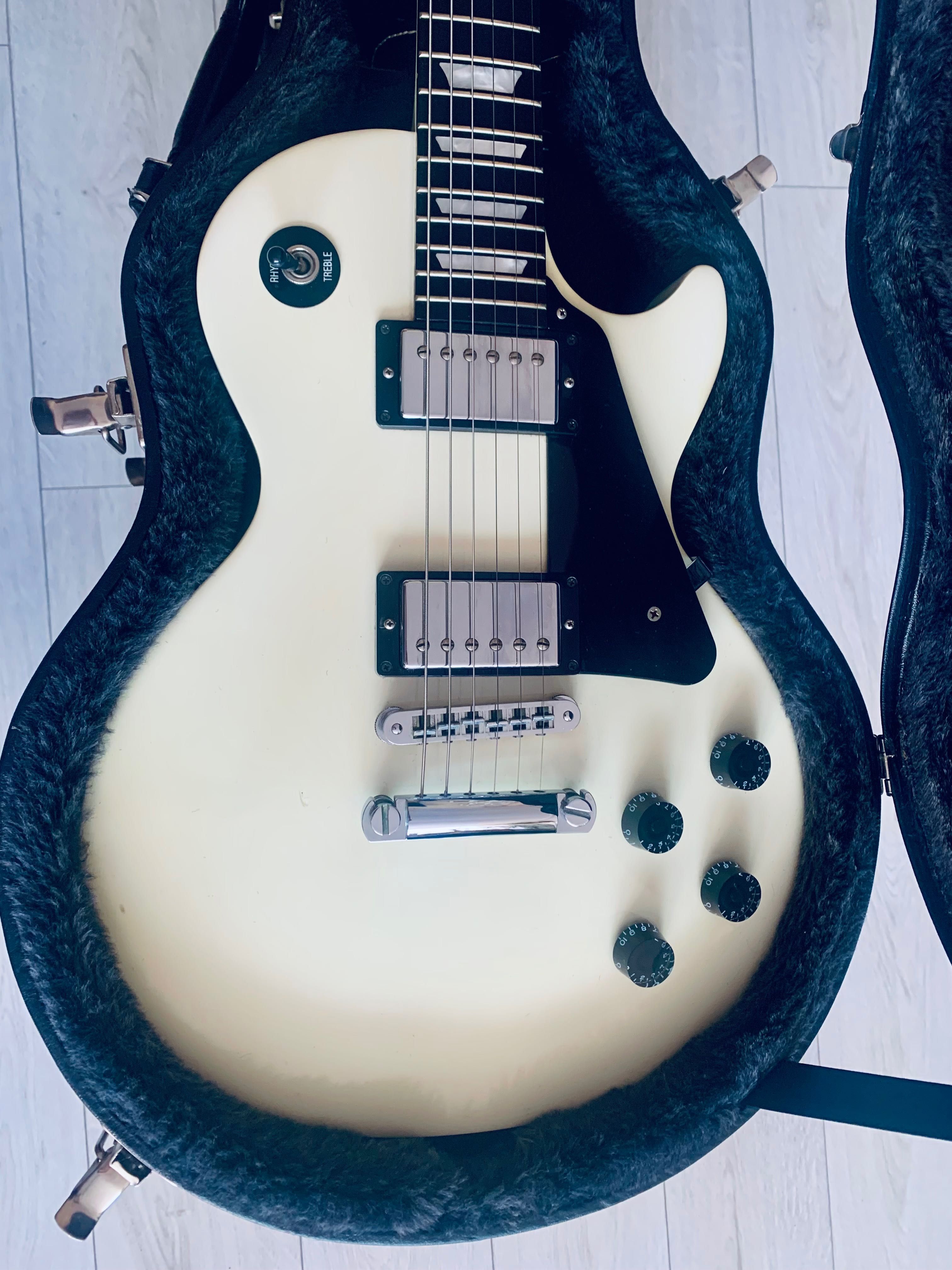 Gibson les Paul studio 2010