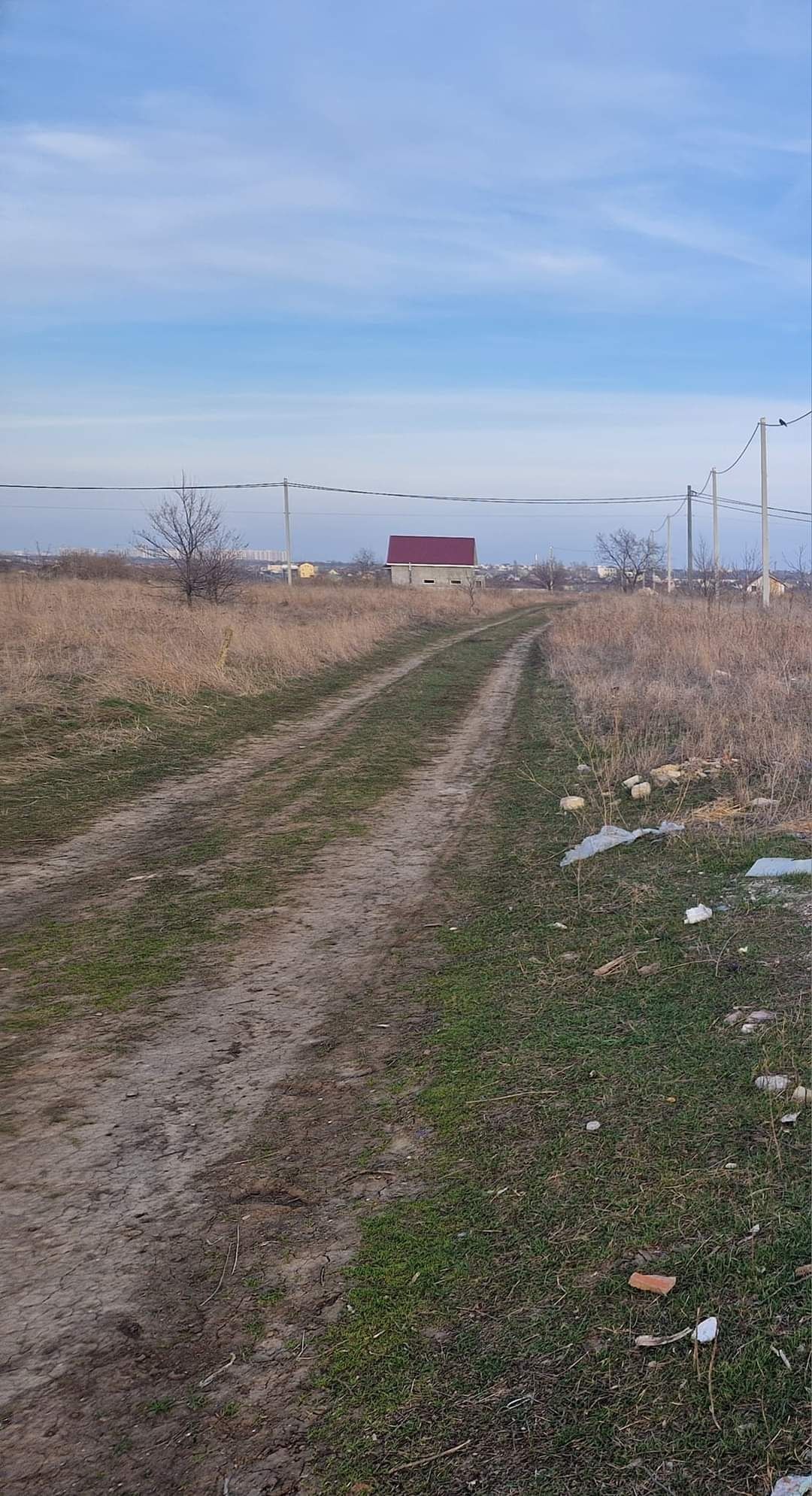 Участок в пригороде по хорошей цене